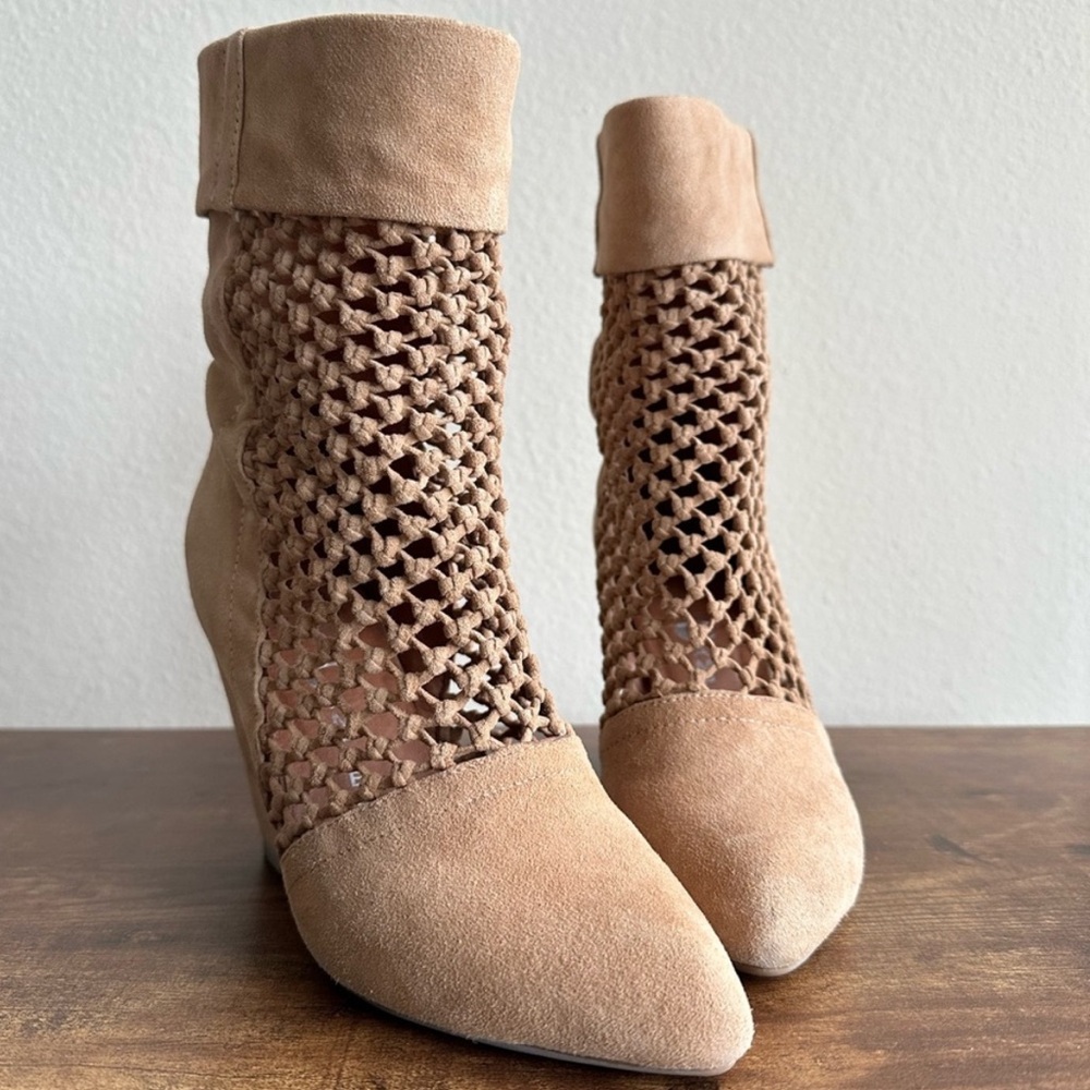 Jeffrey Campbell for Free People Ashia braided wedge boho booties like new sz 9